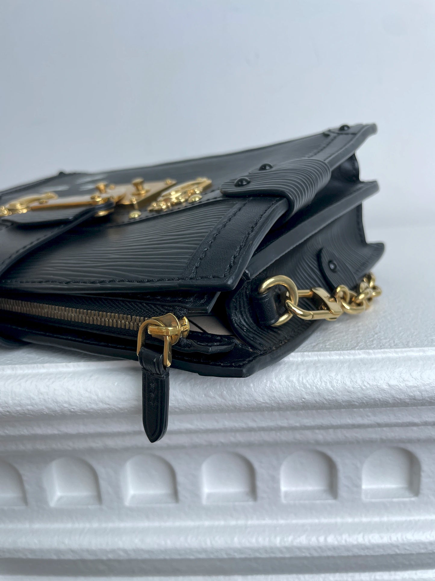 (A29) Louis Vuitton Black Epi Petite Malle Gold Hardware Removable and Adjustable Strap