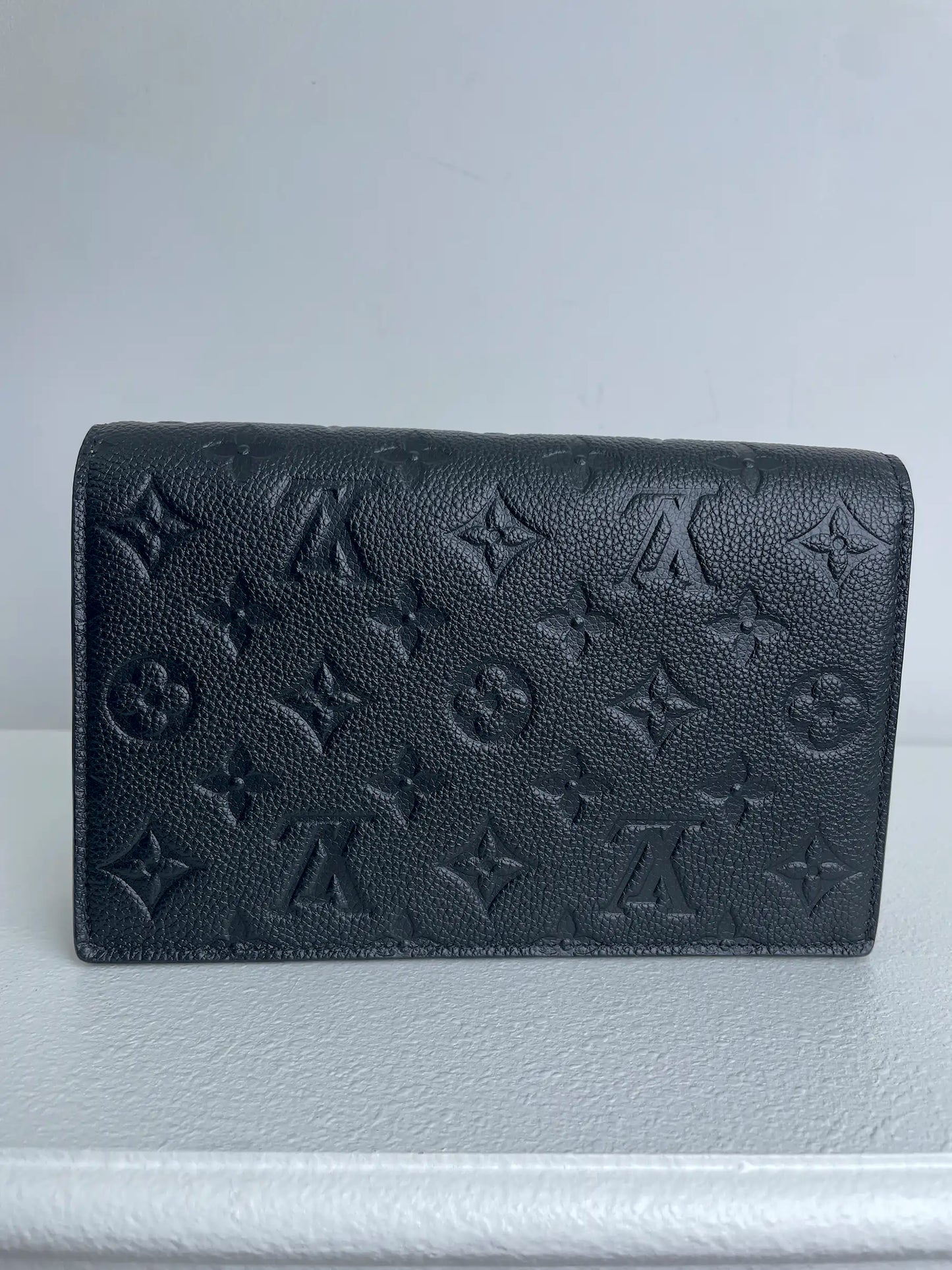 (A30) Louis Vuitton Black Monogram Empreinte Vavin Wallet on Chain Calfskin Gold Hardware Removable Strap