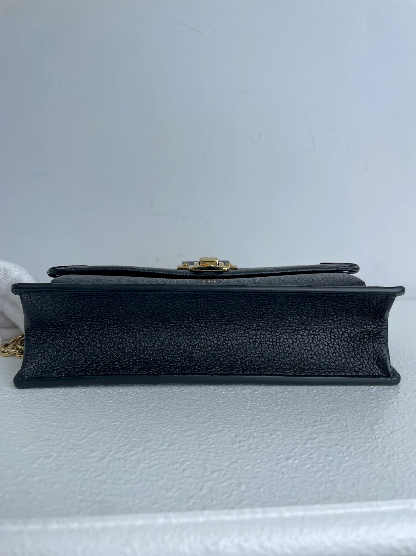 (A30) Louis Vuitton Black Monogram Empreinte Vavin Wallet on Chain Calfskin Gold Hardware Removable Strap