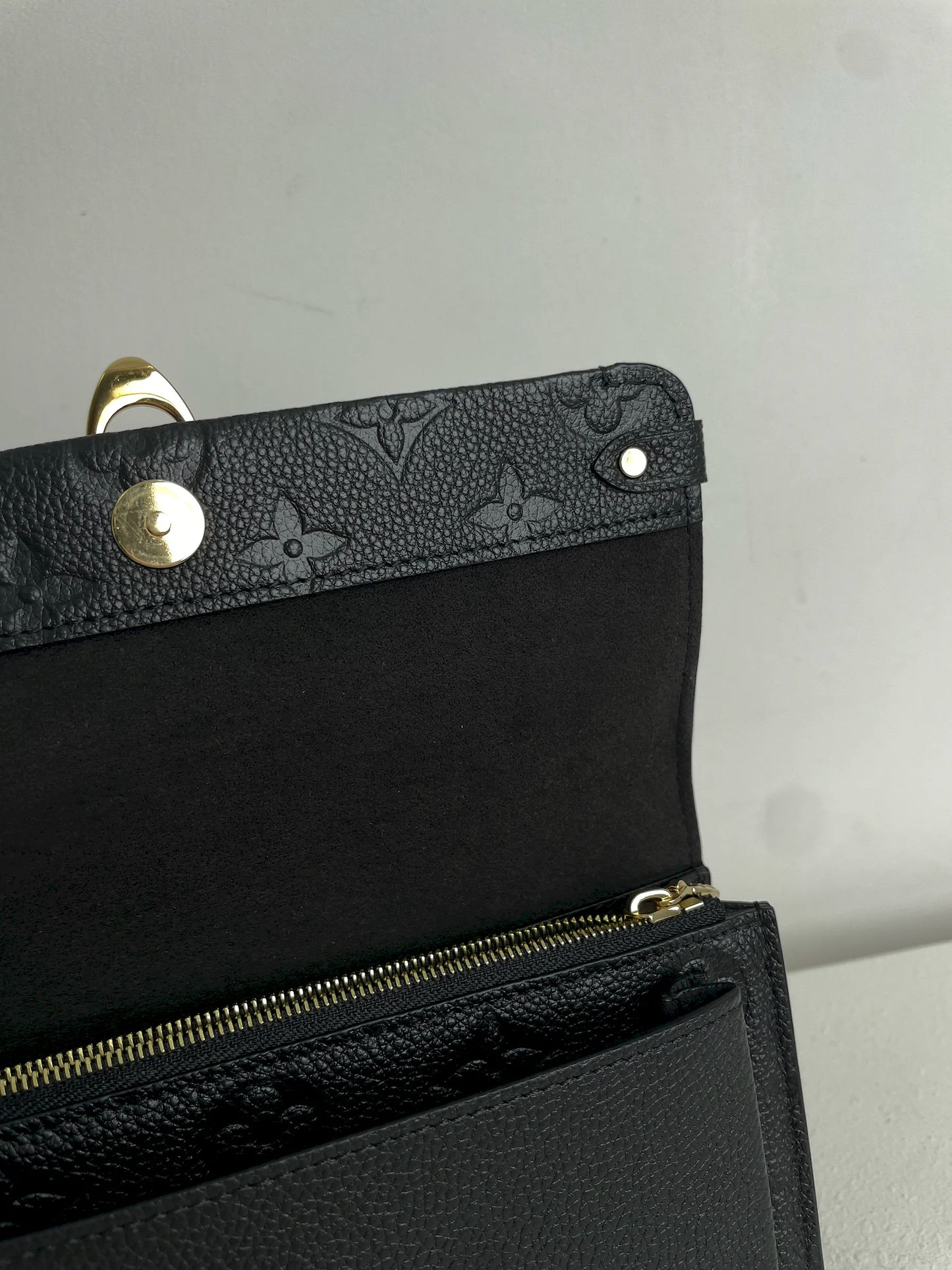 (A30) Louis Vuitton Black Monogram Empreinte Vavin Wallet on Chain Calfskin Gold Hardware Removable Strap